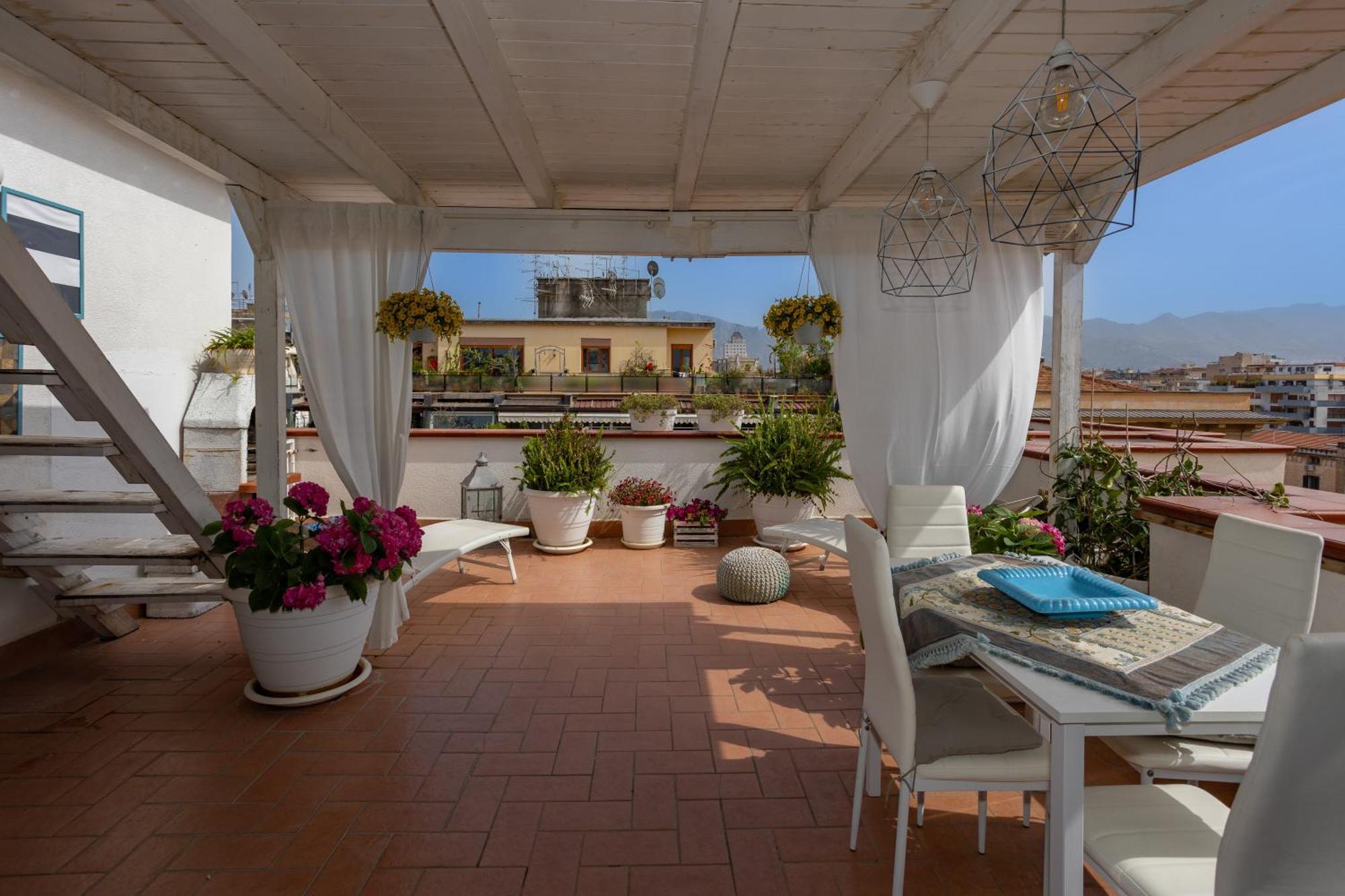 Superattico Bella Bellu Hotell Palermo Exteriör bild